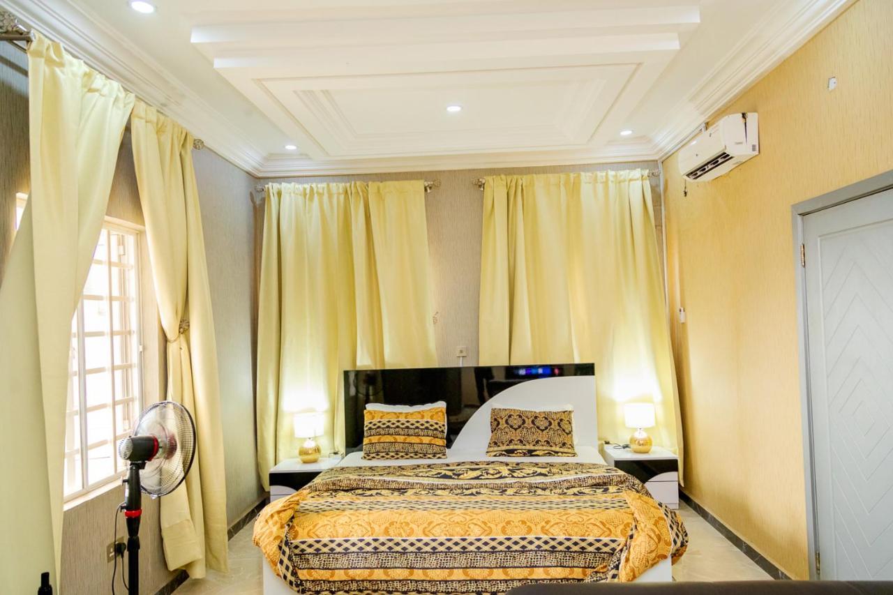 Akingston Residence Ибадан Экстерьер фото