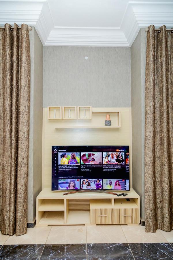 Akingston Residence Ибадан Экстерьер фото